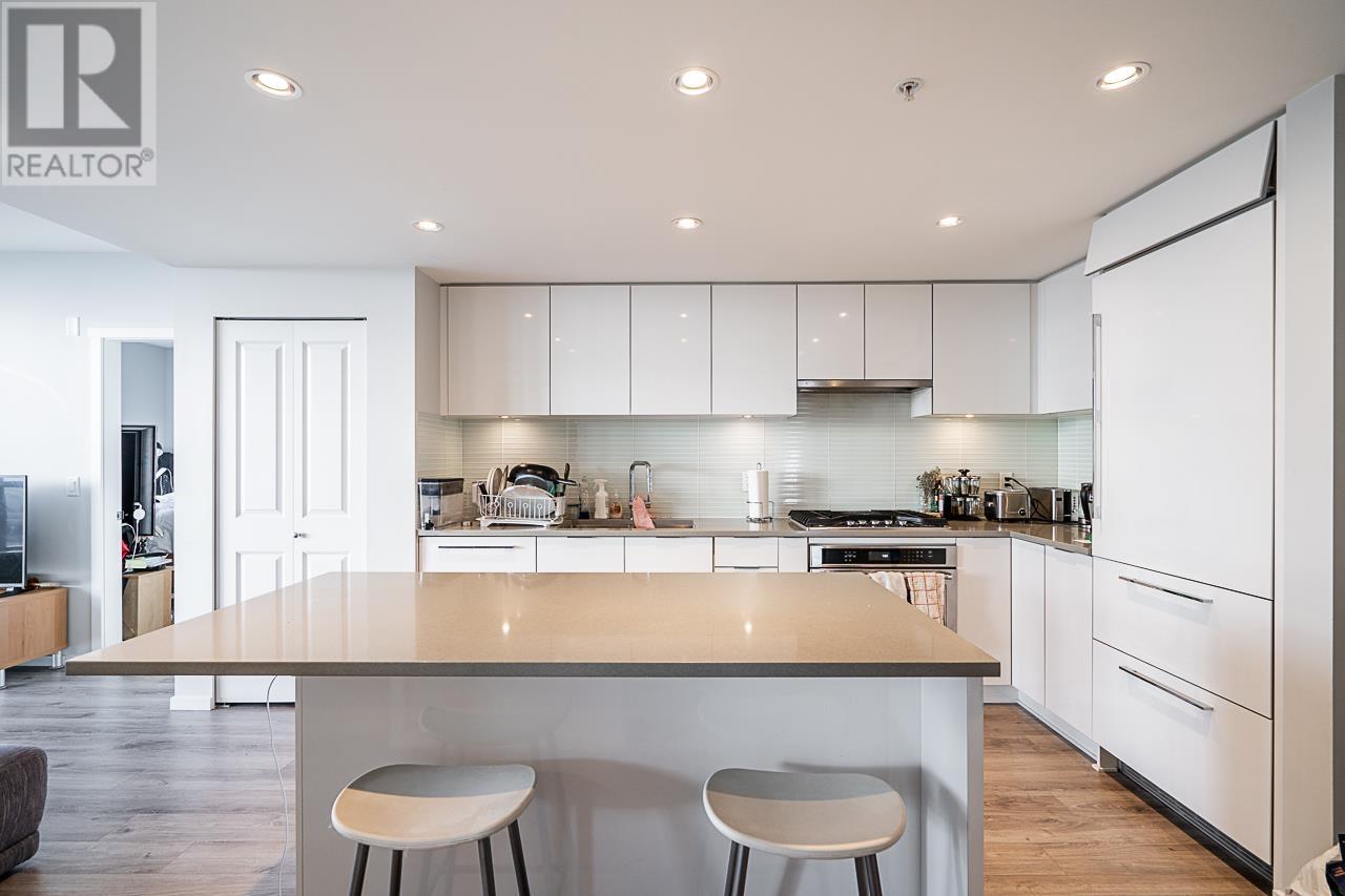 2702 6638 Dunblane Avenue, Burnaby, British Columbia  V5H 0G8 - Photo 2 - R2864792