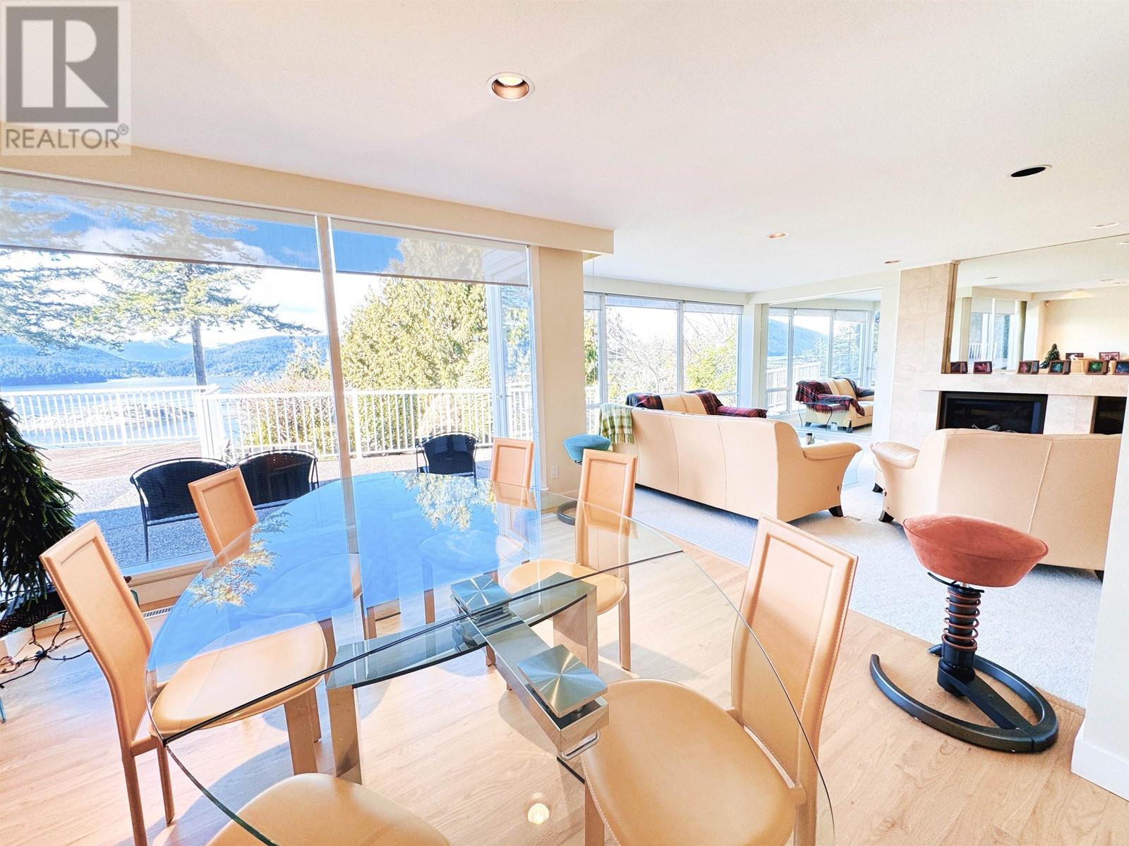 6177 Nelson Avenue, West Vancouver, British Columbia  V7W 2A1 - Photo 5 - R2864736