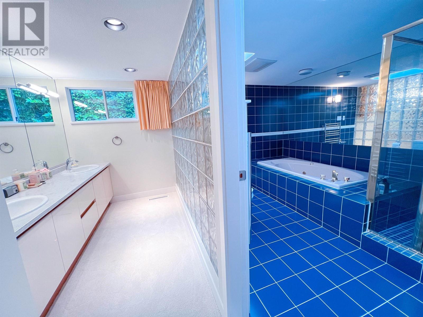 6177 Nelson Avenue, West Vancouver, British Columbia  V7W 2A1 - Photo 18 - R2864736