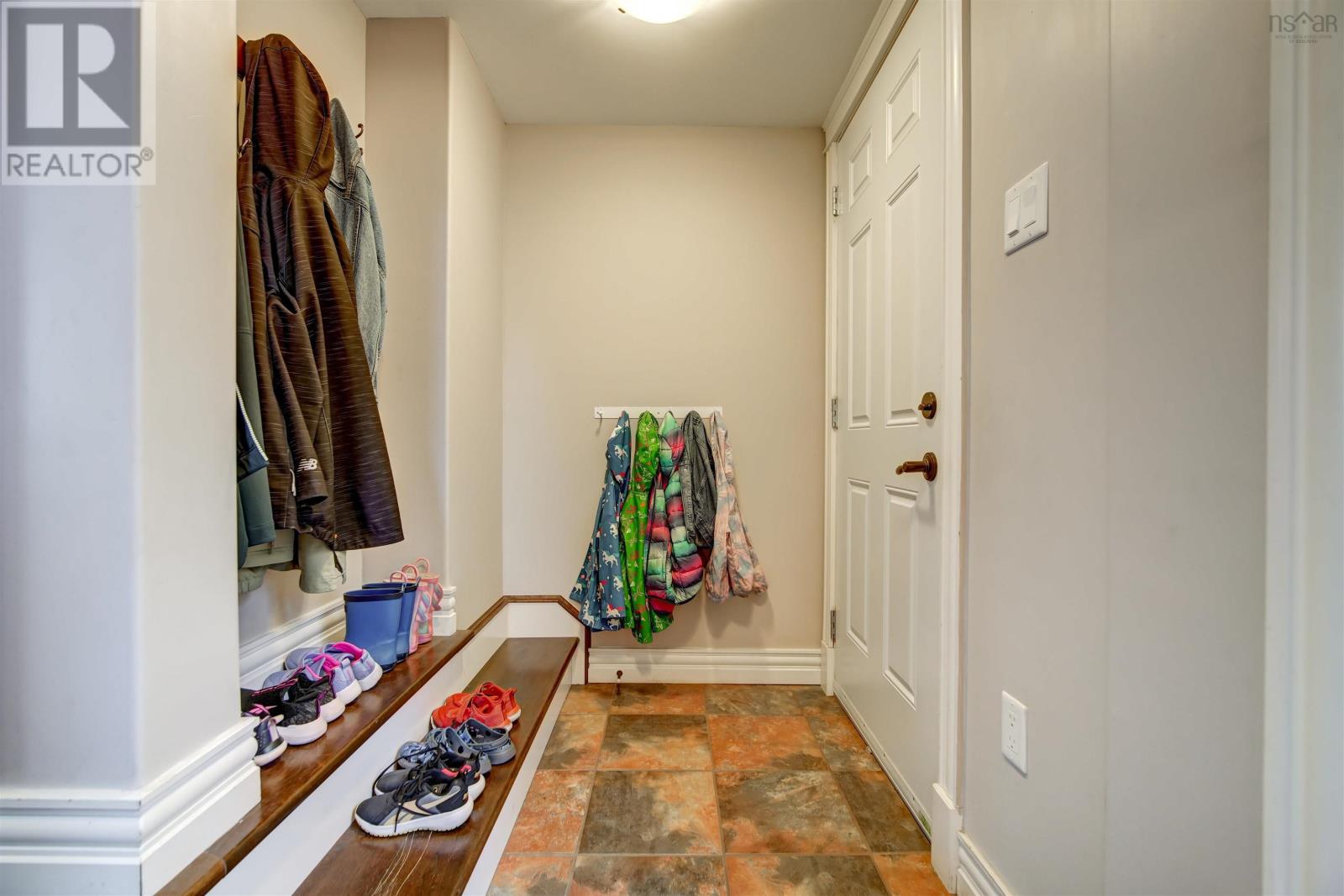 7 Smiths Road, Bedford, Nova Scotia  B4B 1B5 - Photo 20 - 202405860