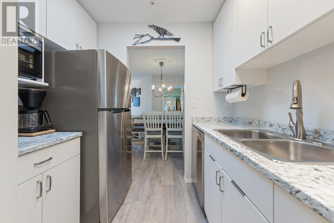 303 1988 E 37th Avenue, Vancouver, British Columbia  V5P 1G1 - Photo 11 - R2865133