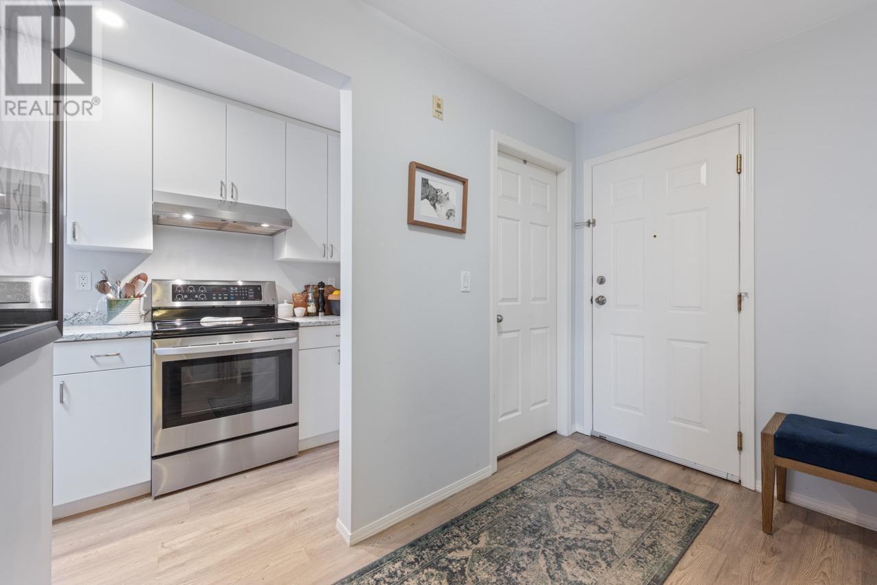 303 1988 E 37th Avenue, Vancouver, British Columbia  V5P 1G1 - Photo 12 - R2865133