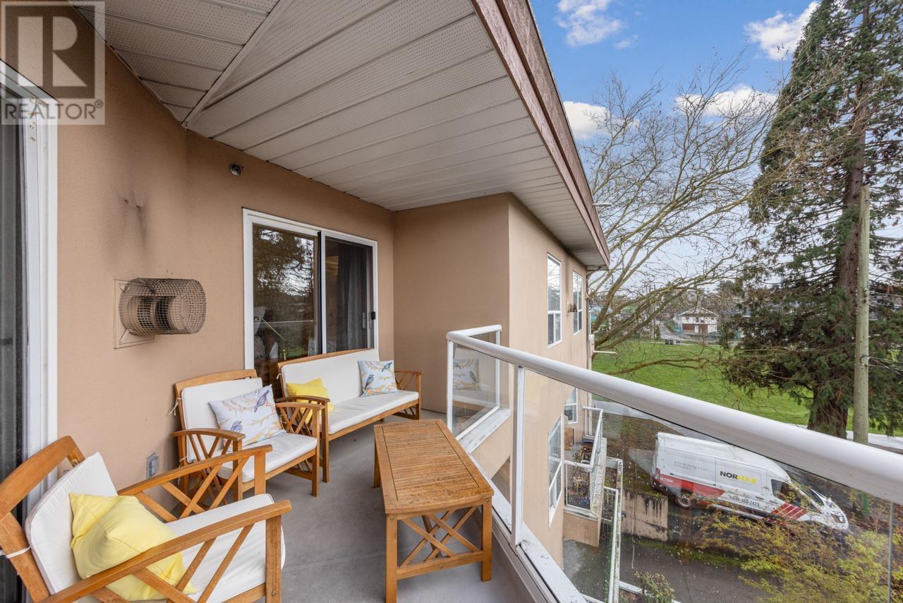 303 1988 E 37th Avenue, Vancouver, British Columbia  V5P 1G1 - Photo 24 - R2865133