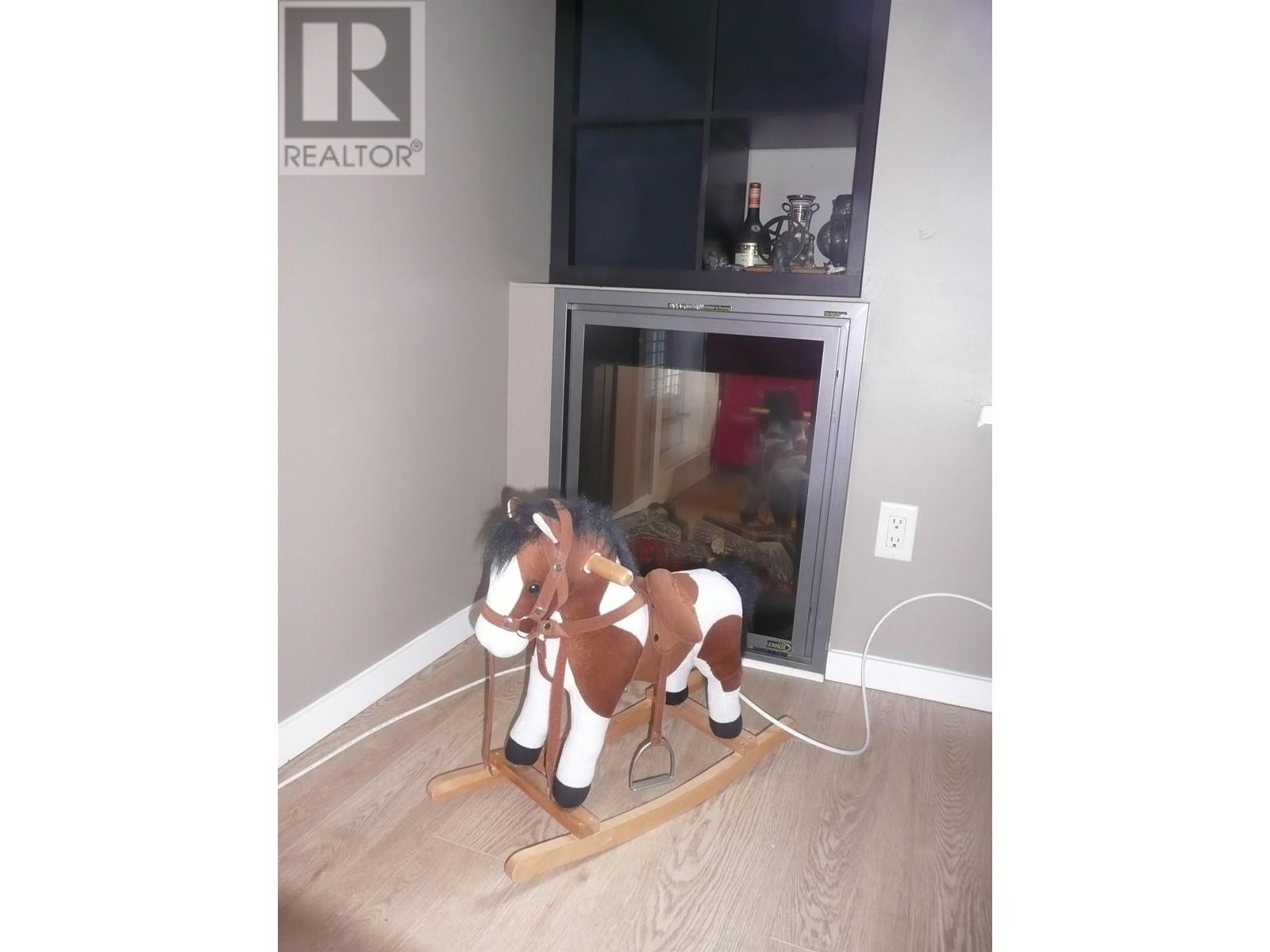 703 415 E Columbia Street, New Westminster, British Columbia  V3L 0B4 - Photo 10 - R2865194