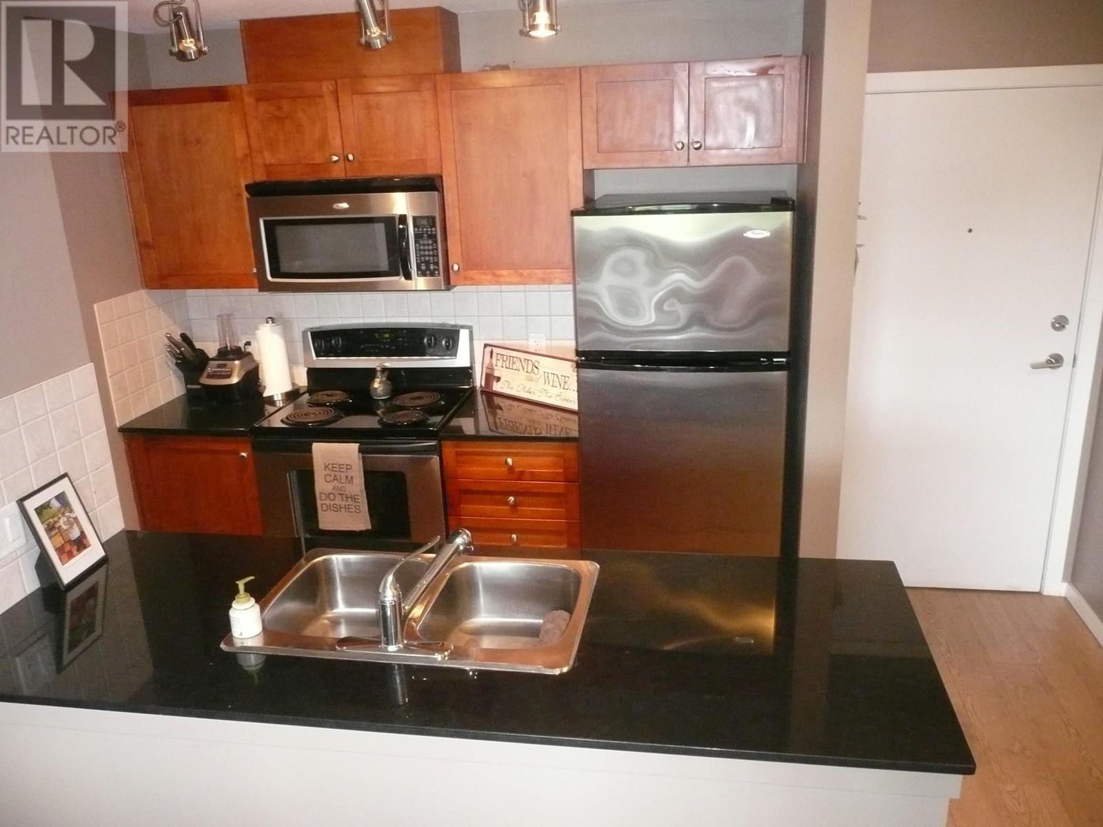 703 415 E Columbia Street, New Westminster, British Columbia  V3L 0B4 - Photo 3 - R2865194
