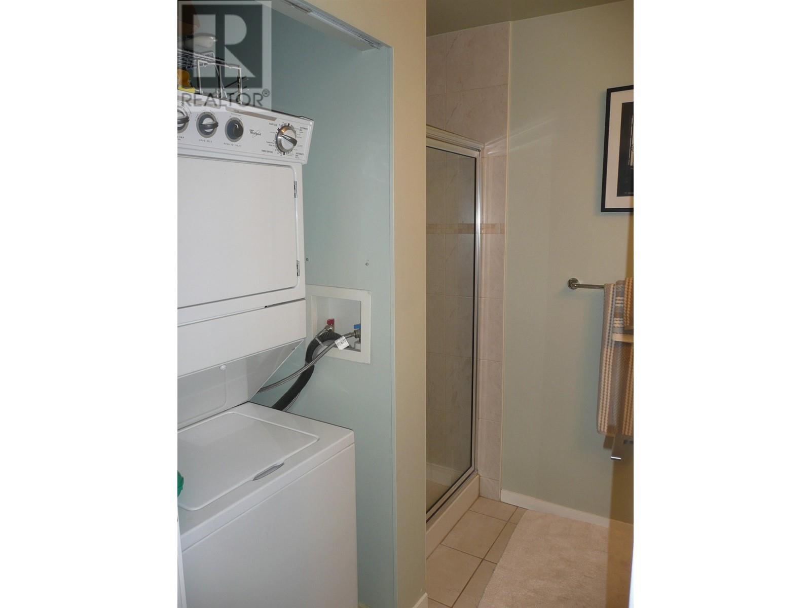 703 415 E Columbia Street, New Westminster, British Columbia  V3L 0B4 - Photo 8 - R2865194