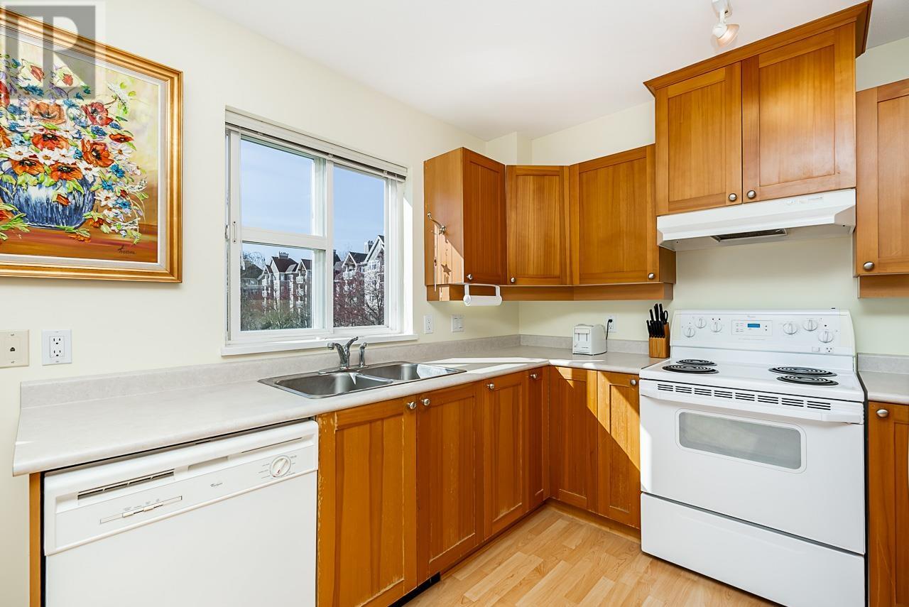 311 1420 Parkway Boulevard, Coquitlam, British Columbia  V3E 3J6 - Photo 9 - R2865202