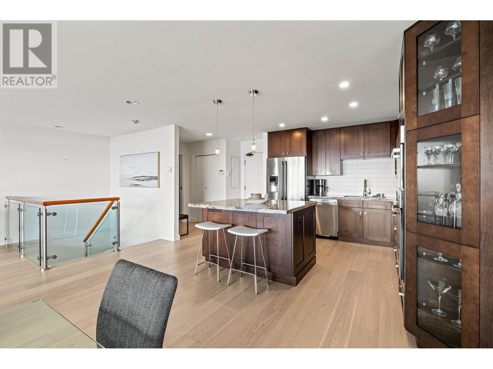 22 2231 Folkestone Way, West Vancouver, British Columbia  V7S 2Y6 - Photo 4 - R2865207