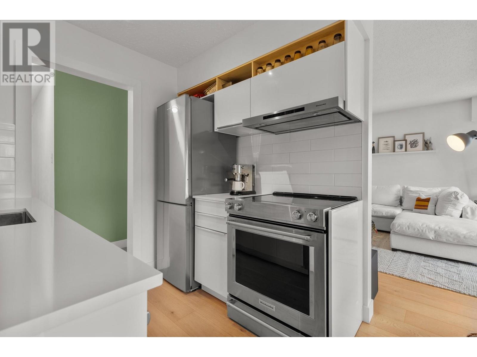 201 250 W 1st Street, North Vancouver, British Columbia  V7M 1B4 - Photo 11 - R2865270