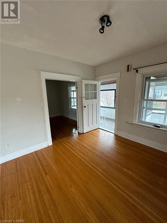 9 Grantham Avenue, St. Catharines, Ontario  L2P 3B3 - Photo 11 - 40565374