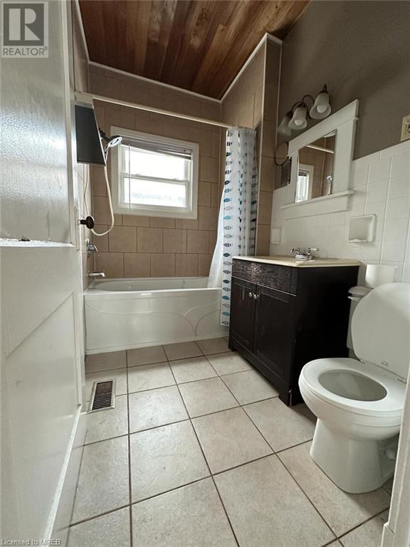 9 Grantham Avenue, St. Catharines, Ontario  L2P 3B3 - Photo 13 - 40565374