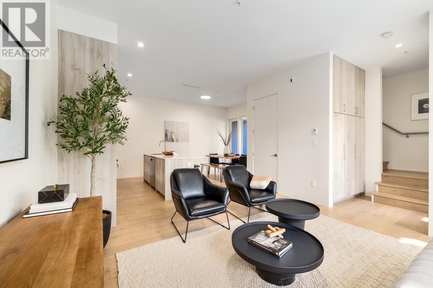 2561 E 40th Avenue, Vancouver, British Columbia  V5R 2V8 - Photo 7 - R2865292