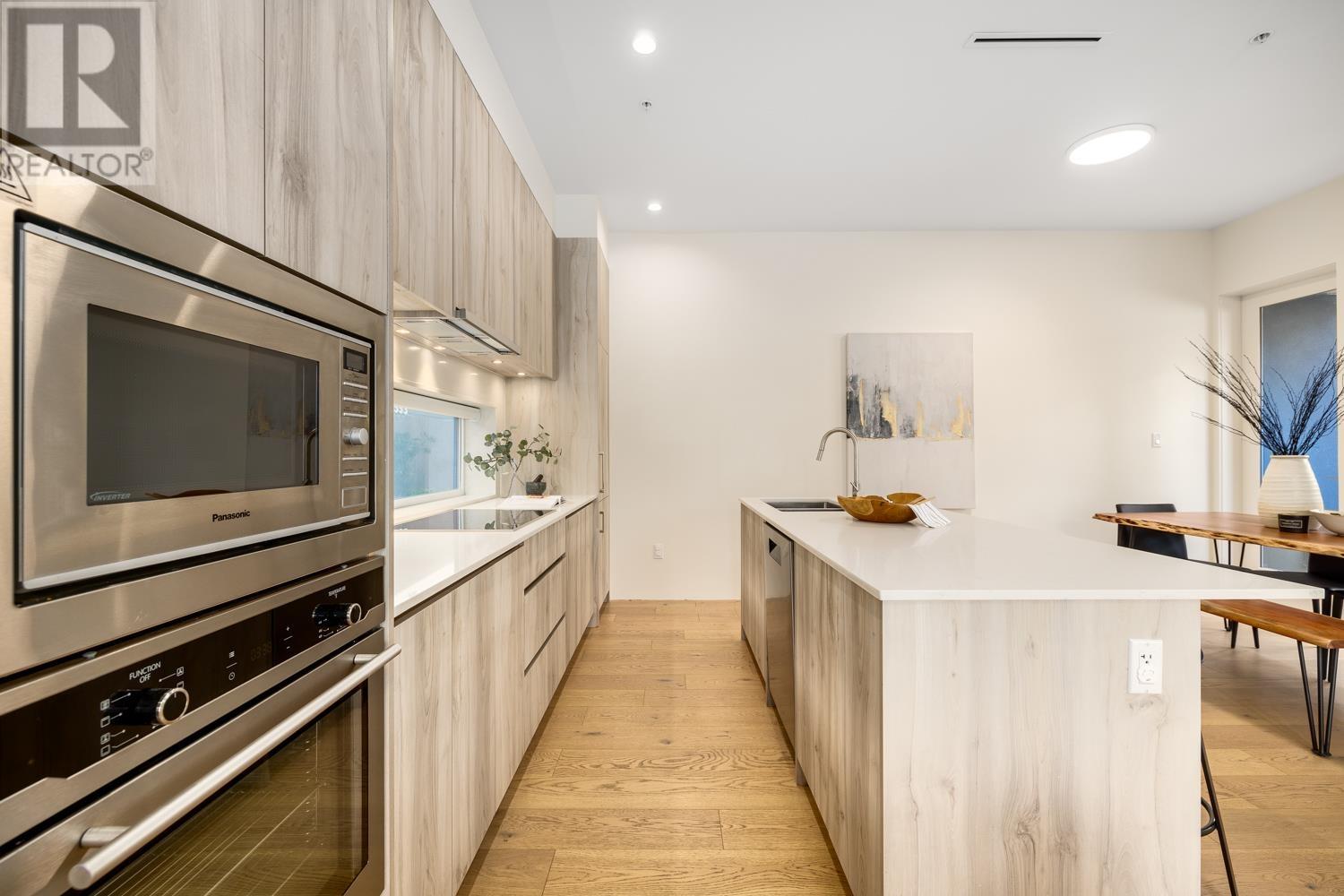 2561 E 40th Avenue, Vancouver, British Columbia  V5R 2V8 - Photo 9 - R2865292