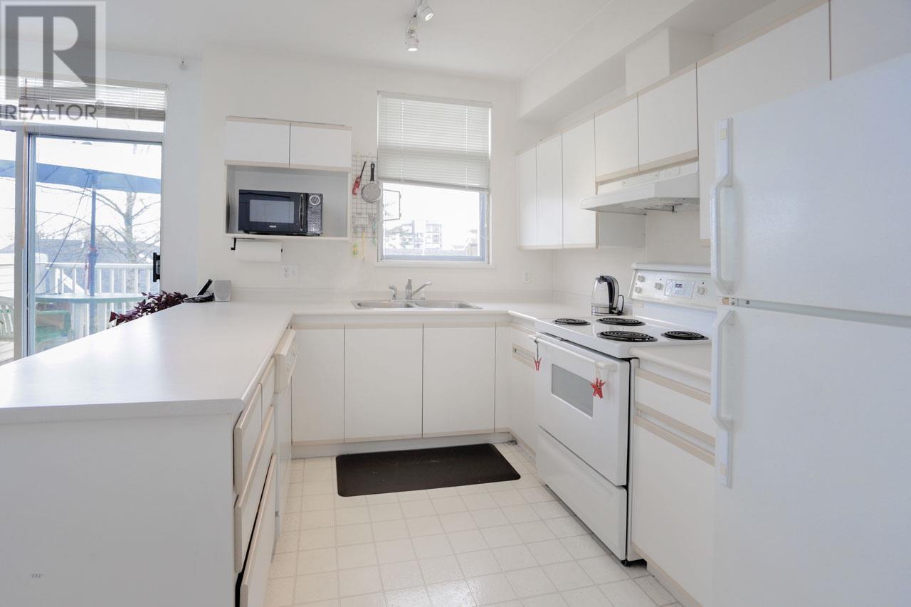4 3572 Se Marine Drive, Vancouver, British Columbia  V5S 4R3 - Photo 4 - R2865309