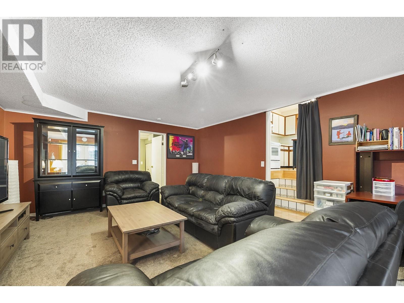 21568 Ashbury Court, Maple Ridge, British Columbia  V2X 8Z7 - Photo 12 - R2865117