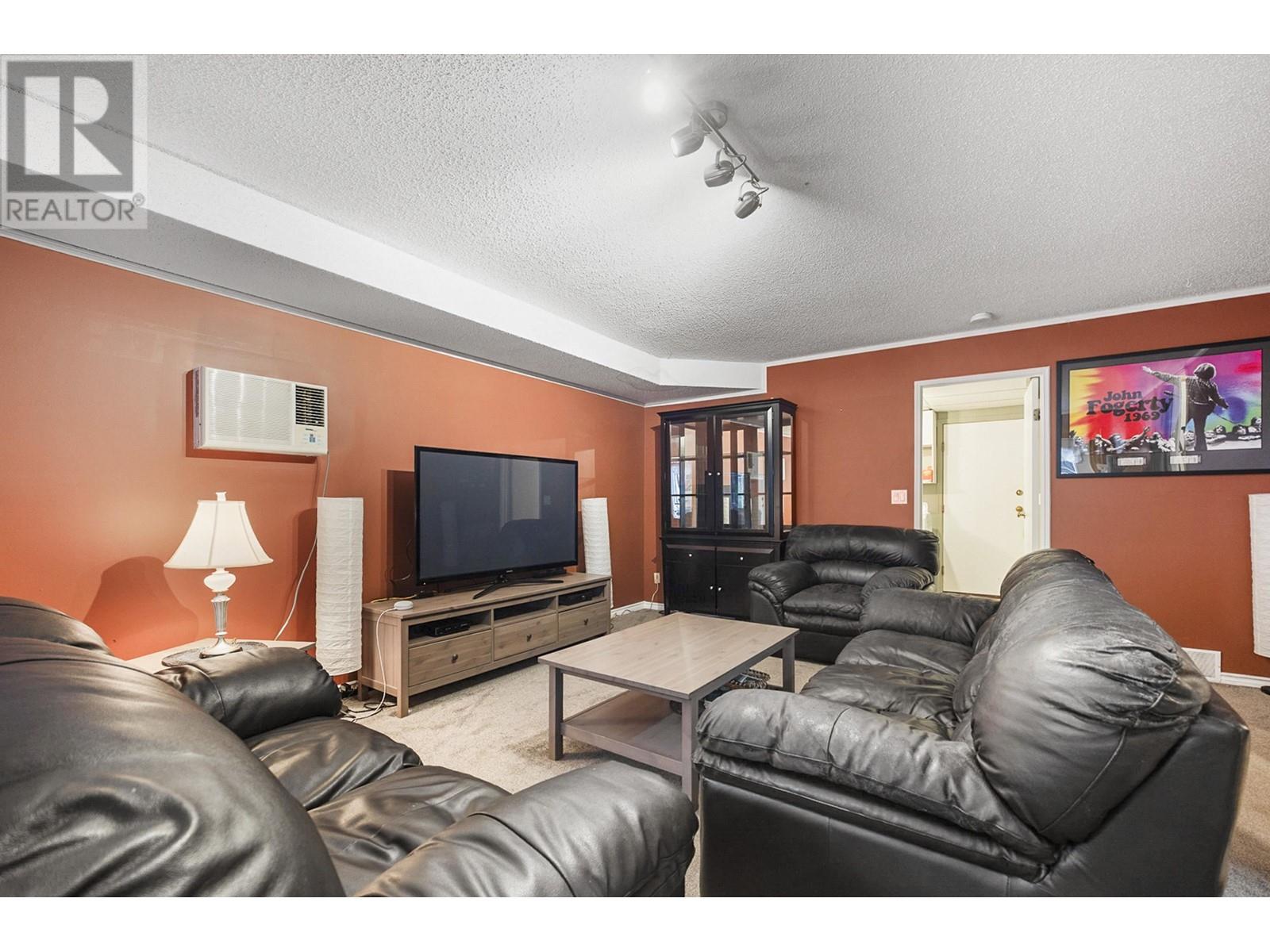 21568 Ashbury Court, Maple Ridge, British Columbia  V2X 8Z7 - Photo 13 - R2865117