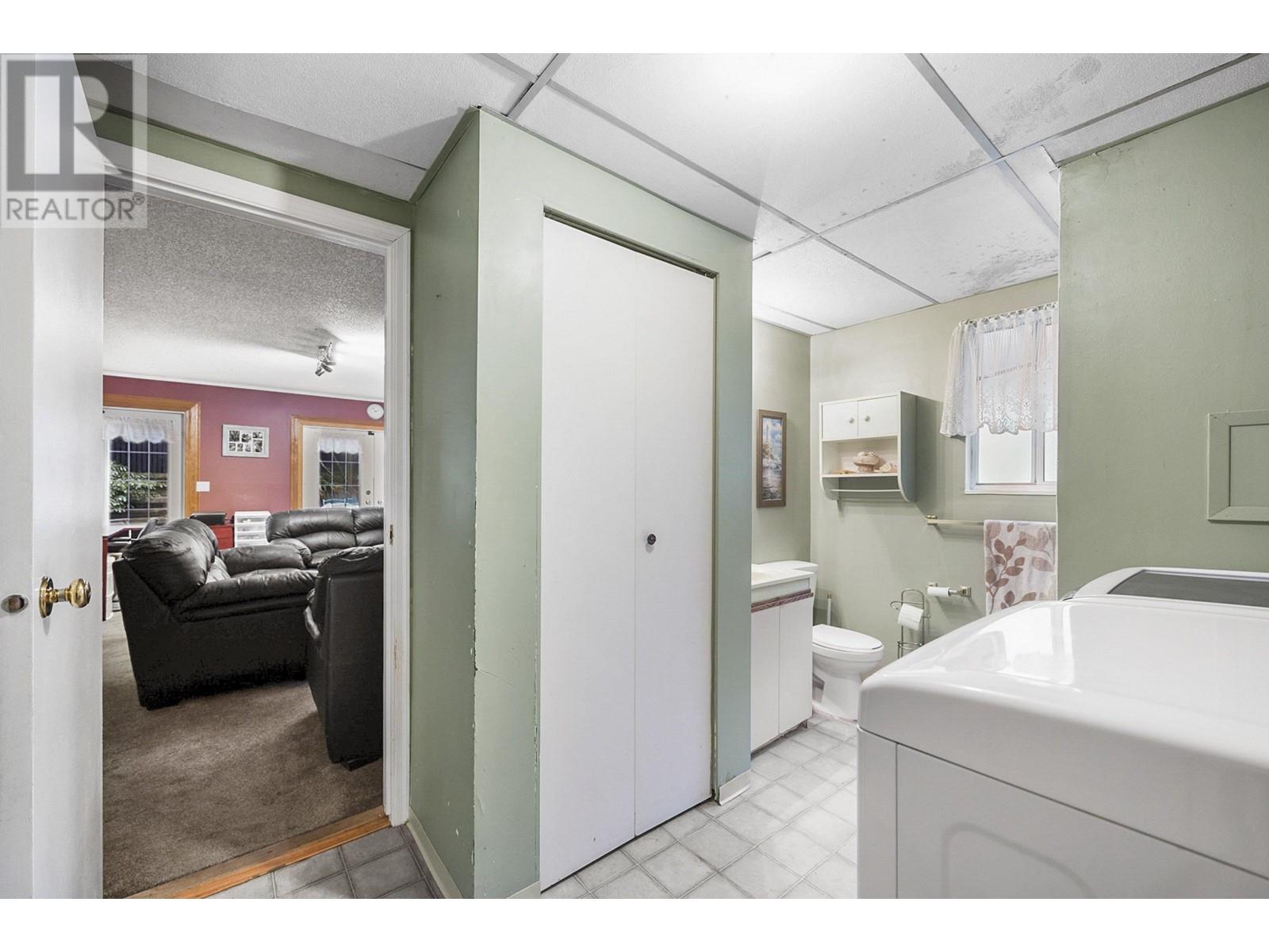 21568 Ashbury Court, Maple Ridge, British Columbia  V2X 8Z7 - Photo 22 - R2865117