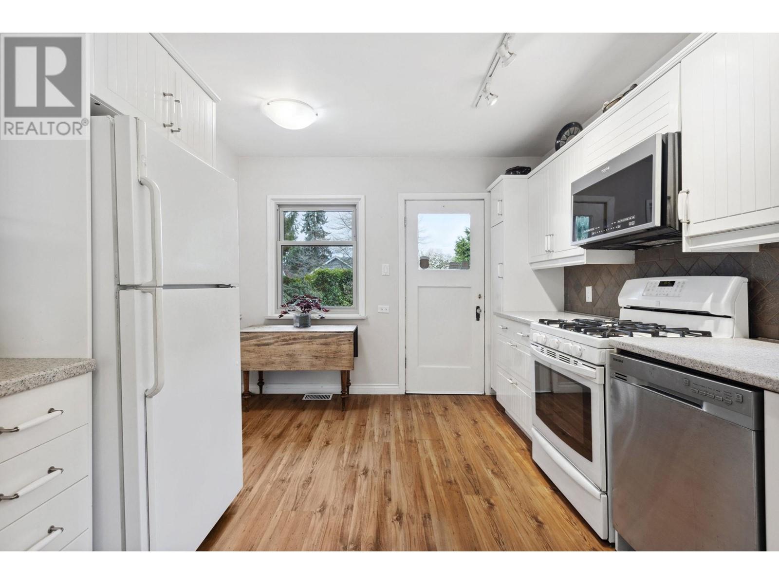 5537 Holland Street, Vancouver, British Columbia  V6N 2A7 - Photo 12 - R2865138