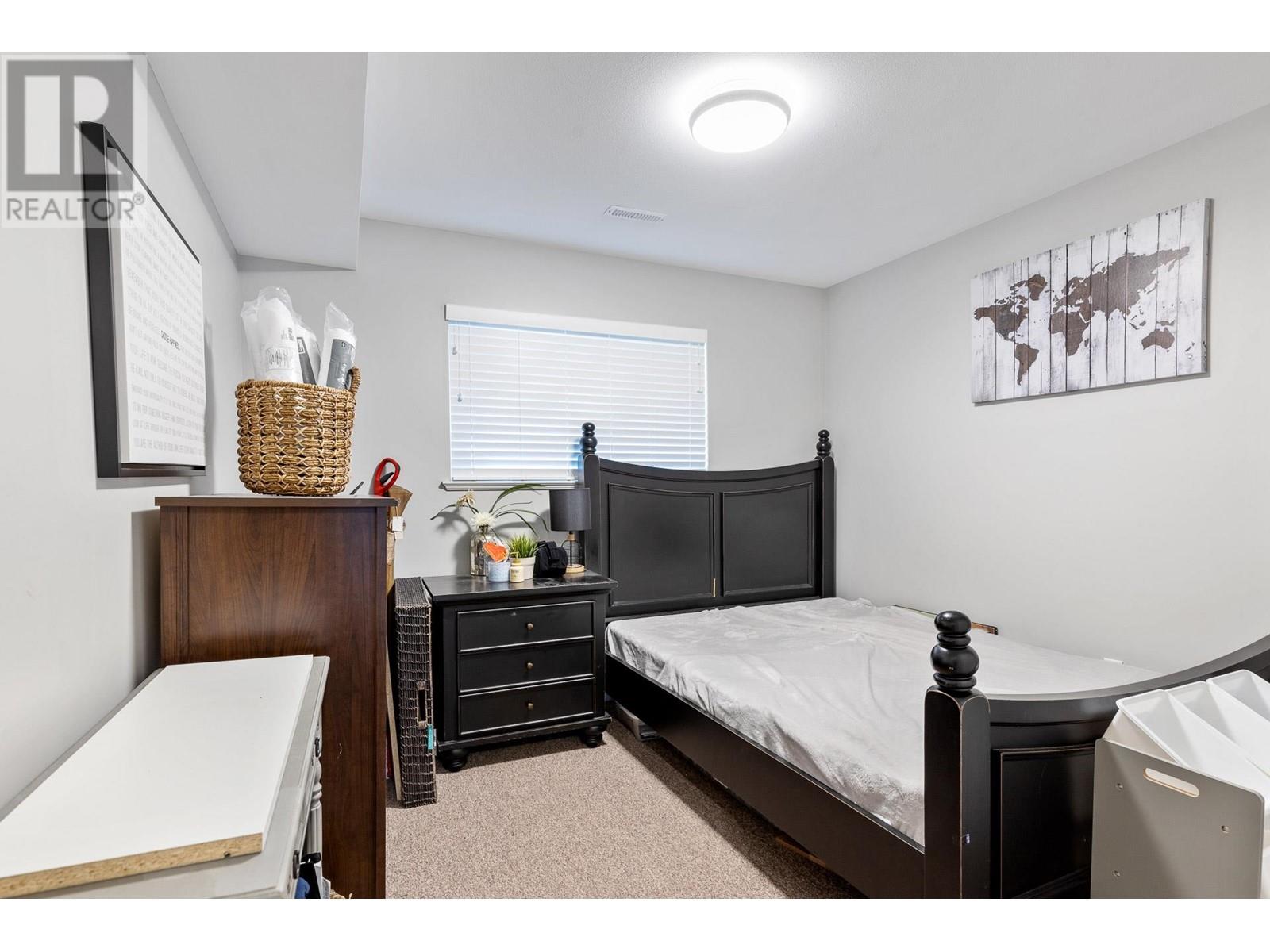 23756 Kanaka Way, Maple Ridge, British Columbia  V2W 2E2 - Photo 9 - R2865164