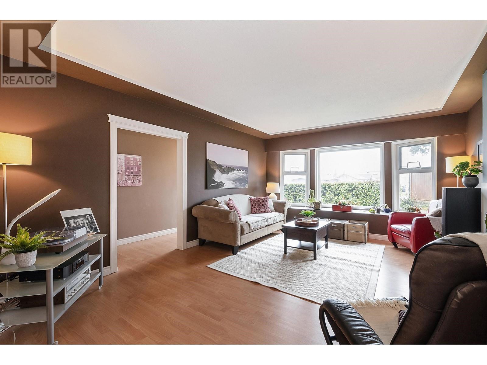 1169 Madore Avenue, Coquitlam, British Columbia  V3K 3C1 - Photo 5 - R2865177