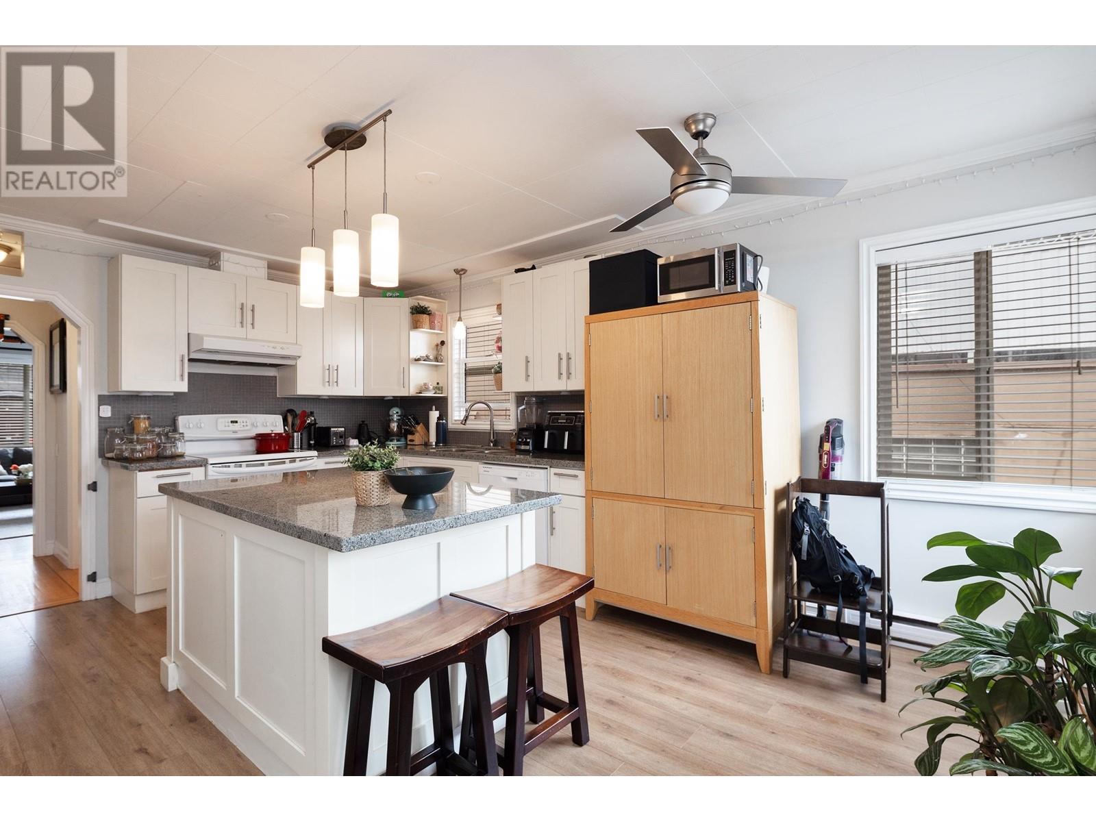 927 E 51st Avenue, Vancouver, British Columbia  V5X 1E4 - Photo 10 - R2865178