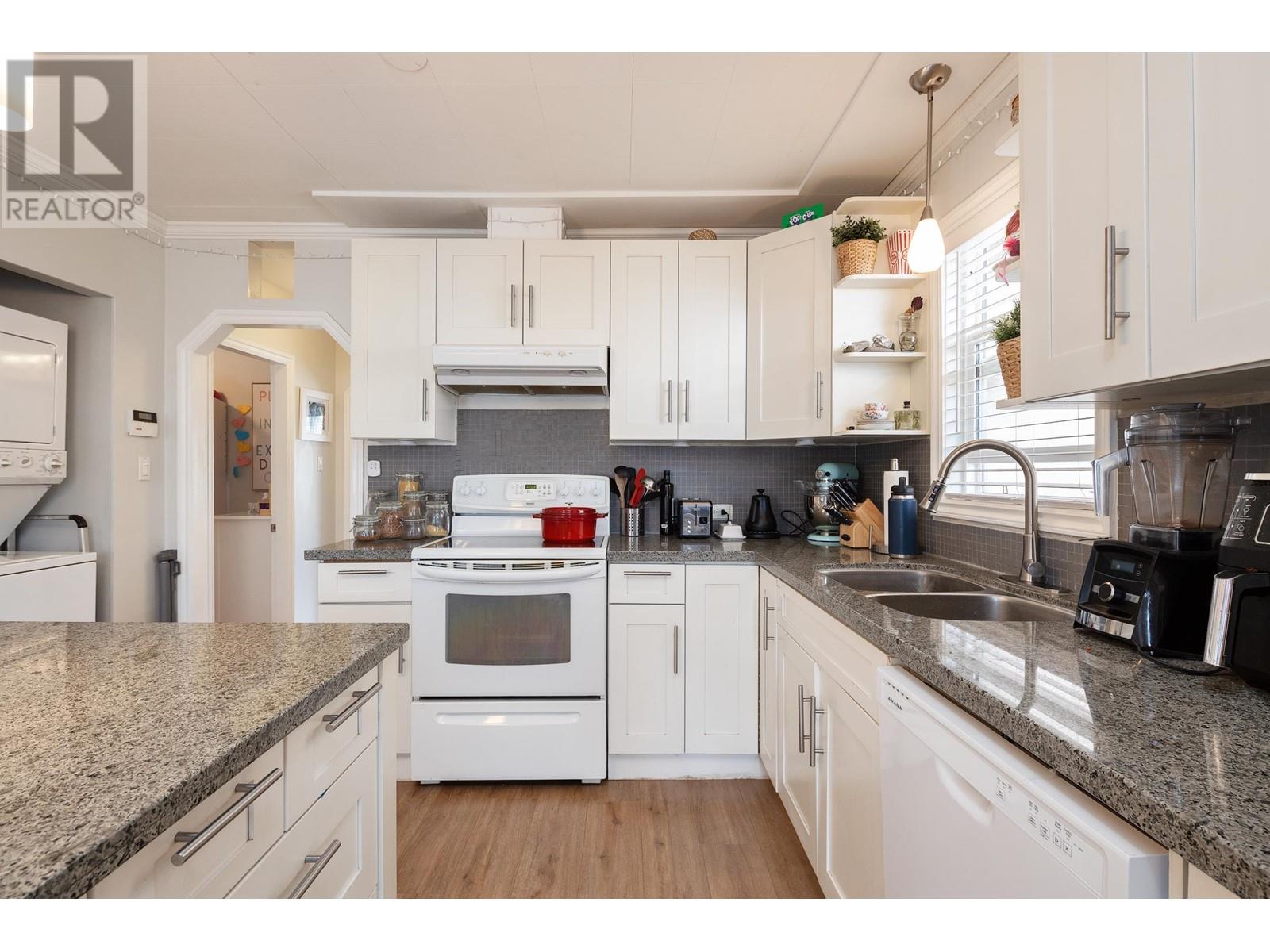927 E 51st Avenue, Vancouver, British Columbia  V5X 1E4 - Photo 13 - R2865178
