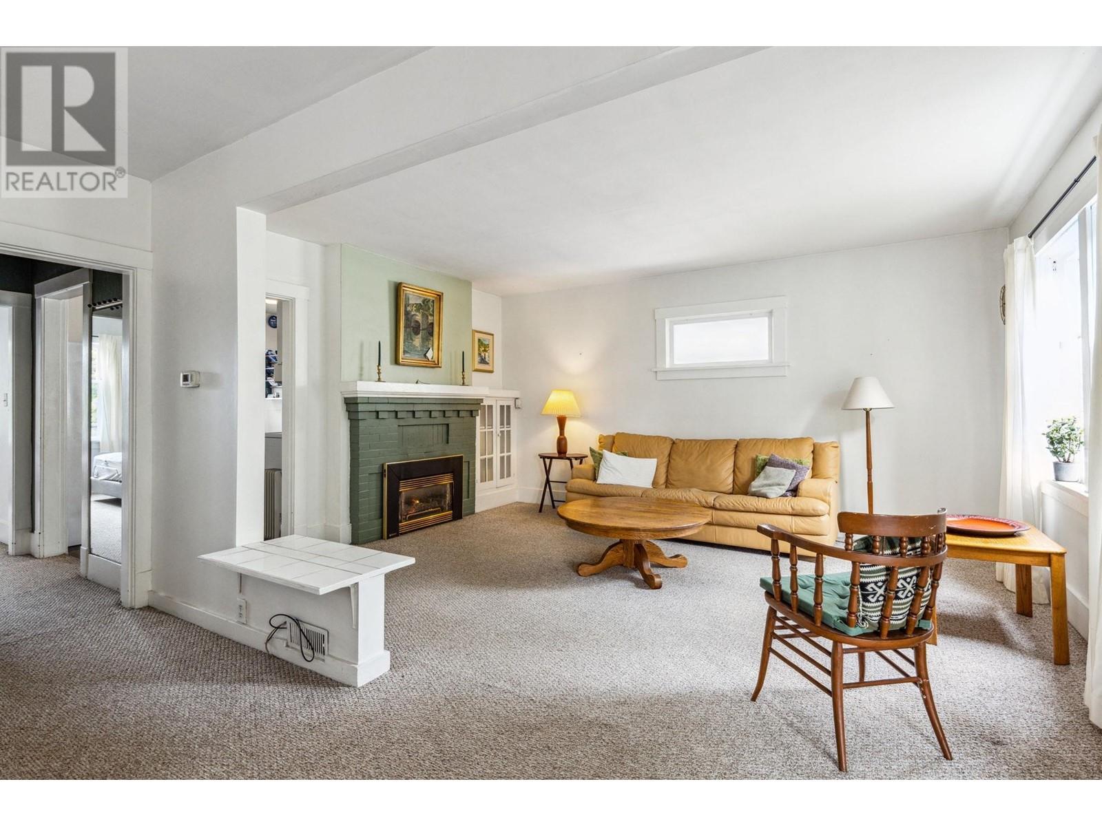 8321 Shaughnessy Street, Vancouver, British Columbia  V6P 3Y1 - Photo 4 - R2865196