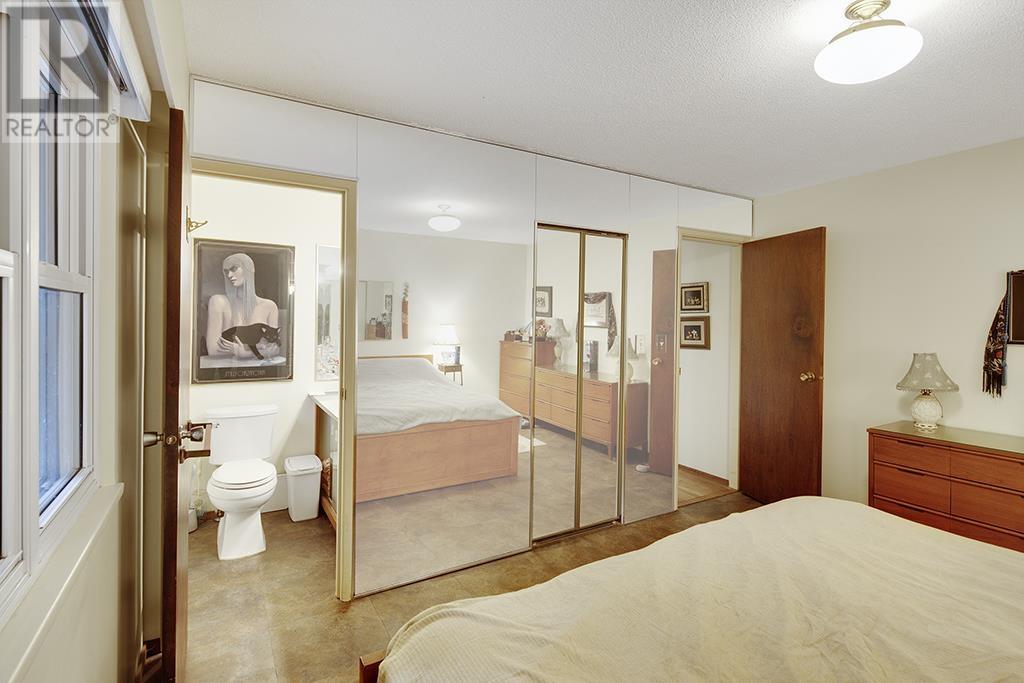 1025 Ogden Street, Coquitlam, British Columbia  V3C 3V8 - Photo 16 - R2865238