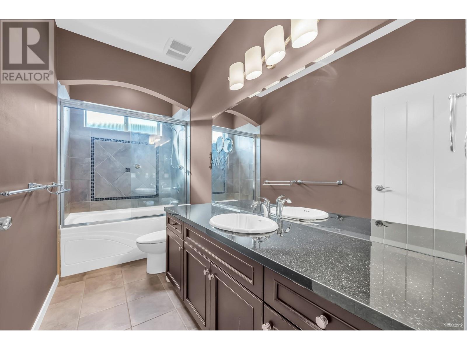 1382 Coast Meridian Road, Coquitlam, British Columbia  V3E 3H1 - Photo 29 - R2865256