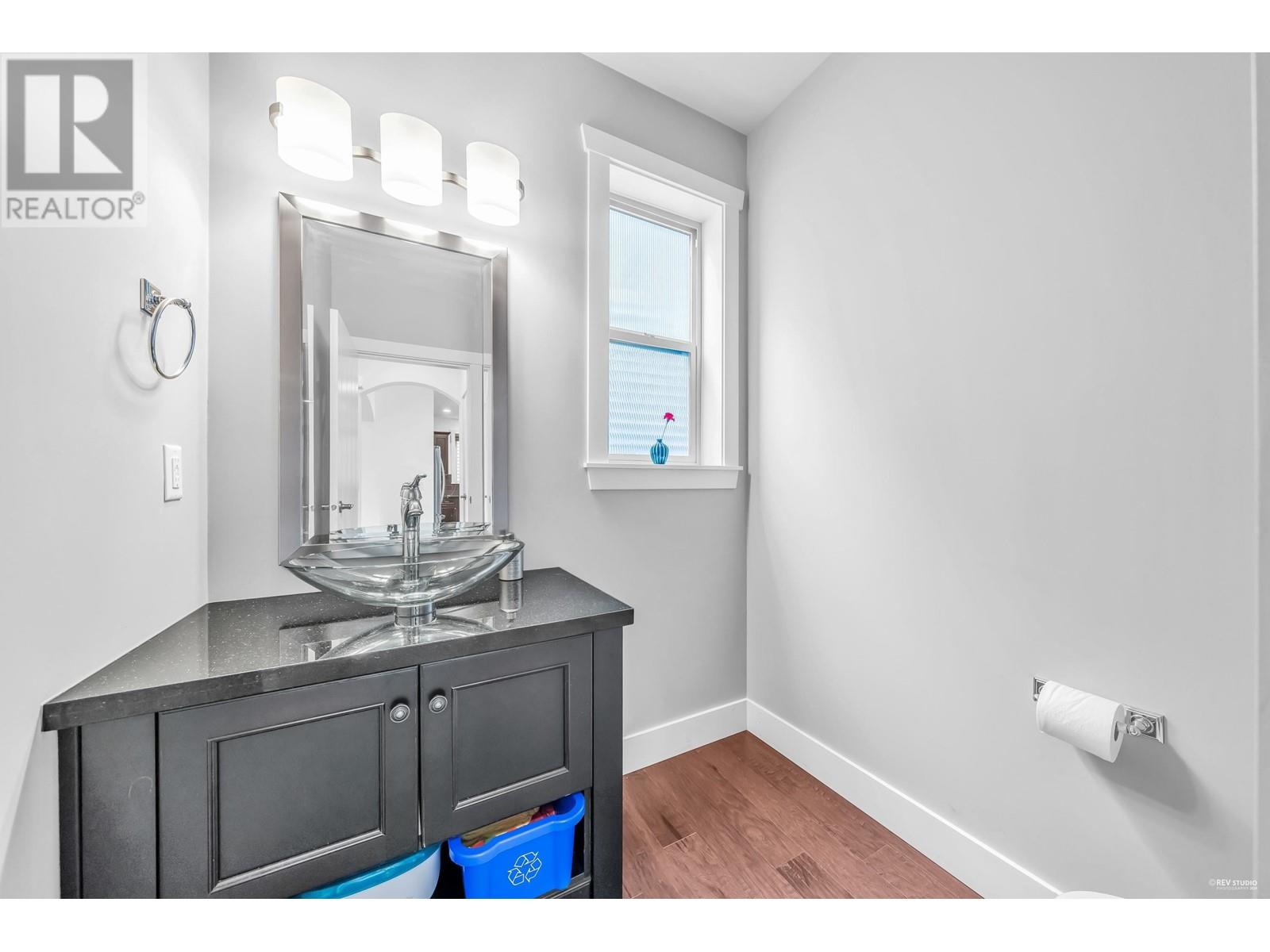 1382 Coast Meridian Road, Coquitlam, British Columbia  V3E 3H1 - Photo 30 - R2865256