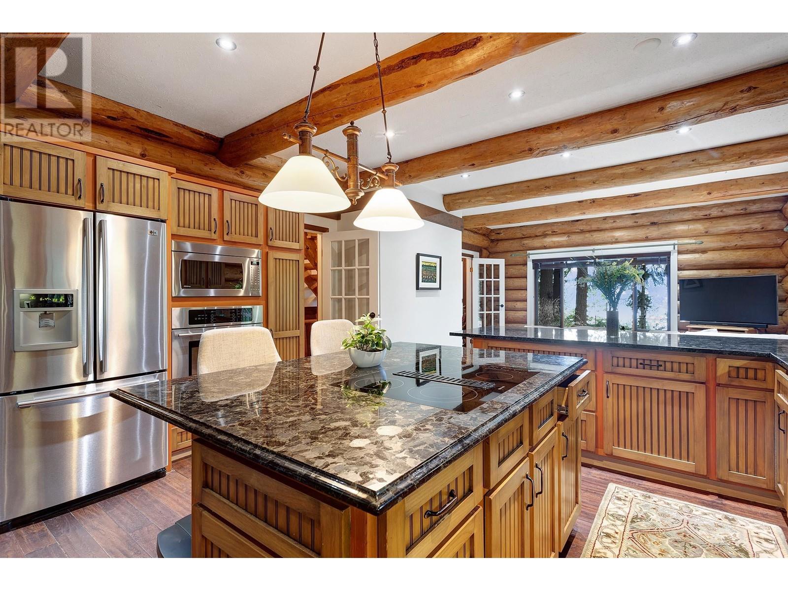 325 Bayview Road, Lions Bay, British Columbia  V0N 2E0 - Photo 11 - R2865096