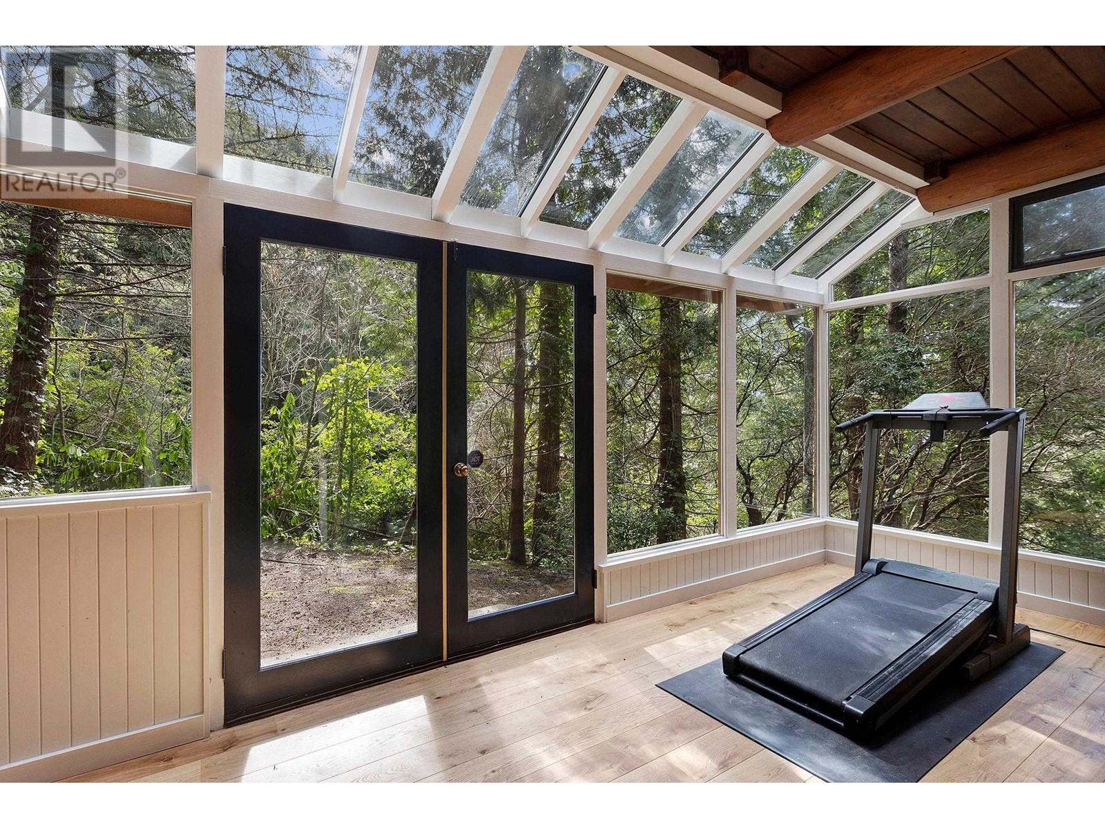325 Bayview Road, Lions Bay, British Columbia  V0N 2E0 - Photo 16 - R2865096