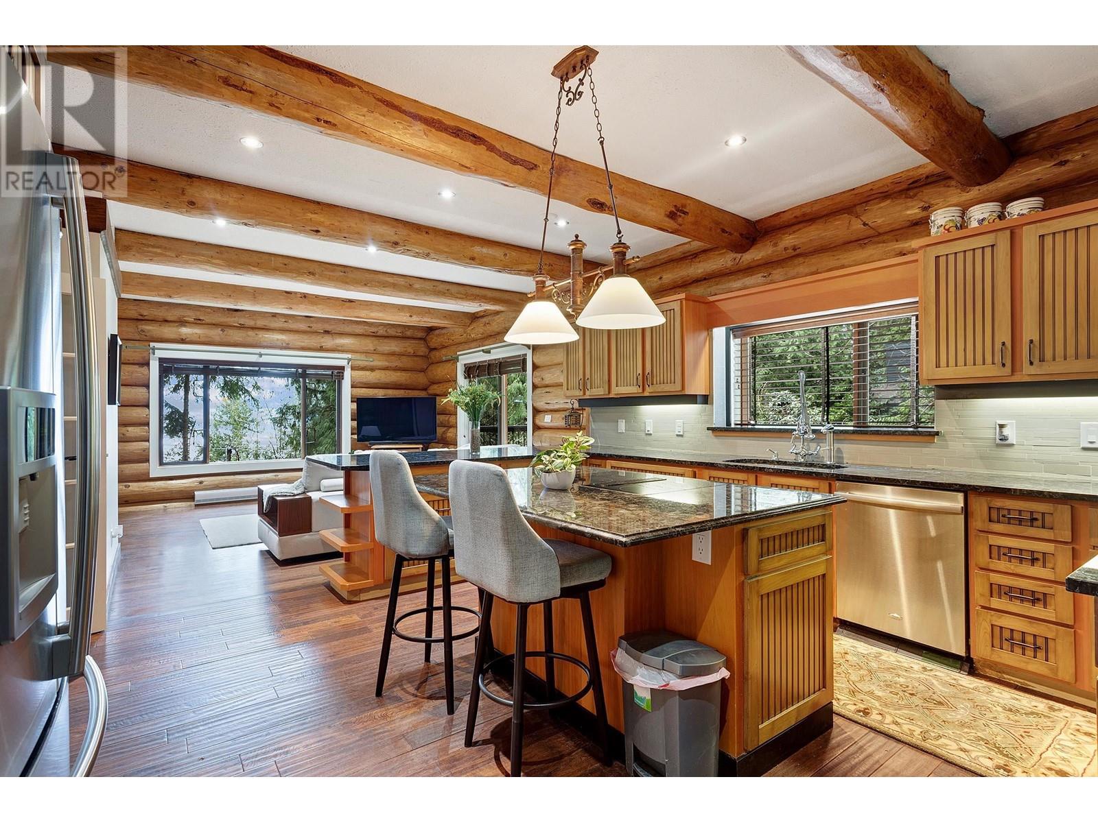 325 Bayview Road, Lions Bay, British Columbia  V0N 2E0 - Photo 10 - R2865096