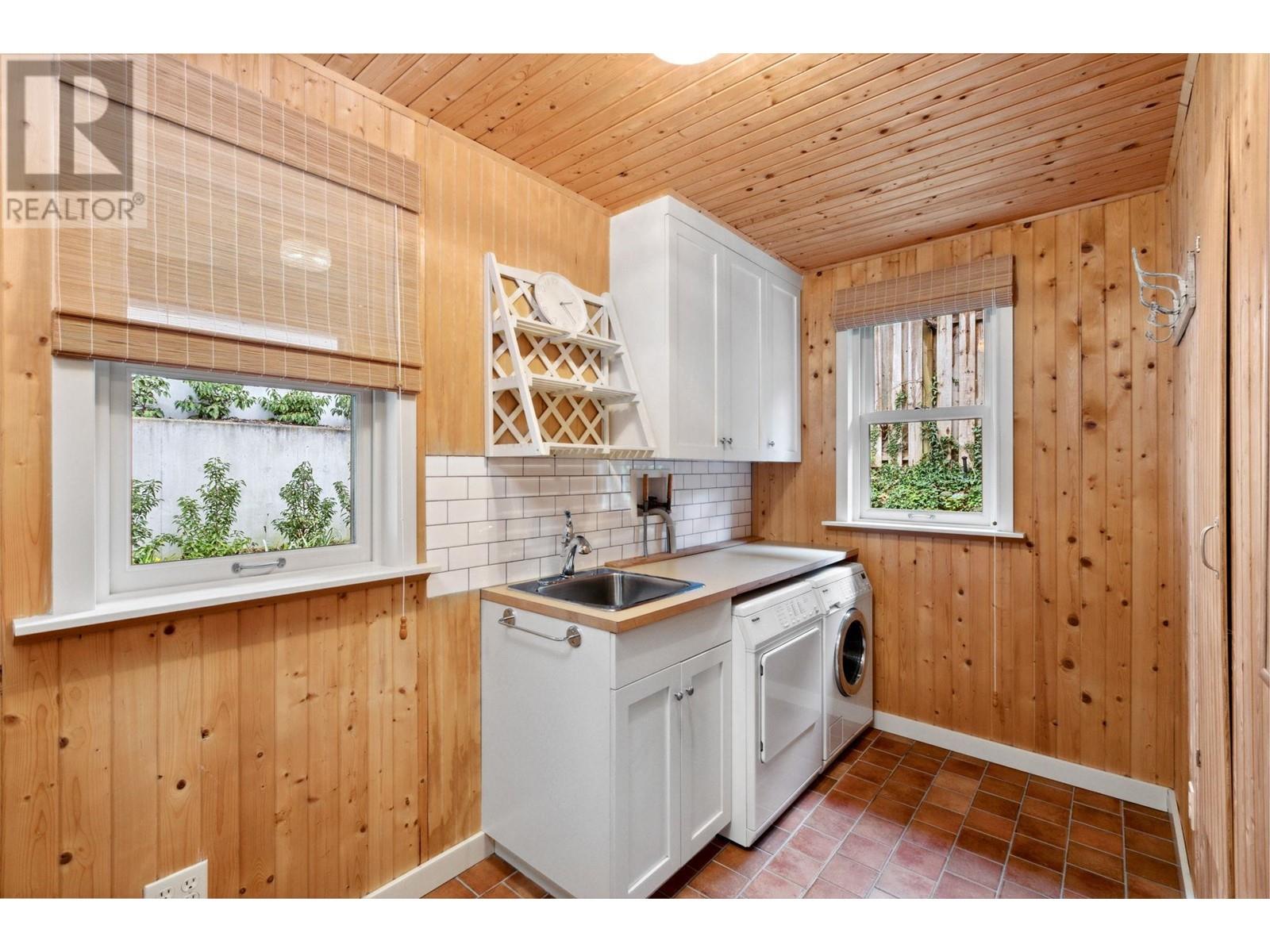 2757 Mathers Avenue, West Vancouver, British Columbia  V7V 2J5 - Photo 10 - R2865322