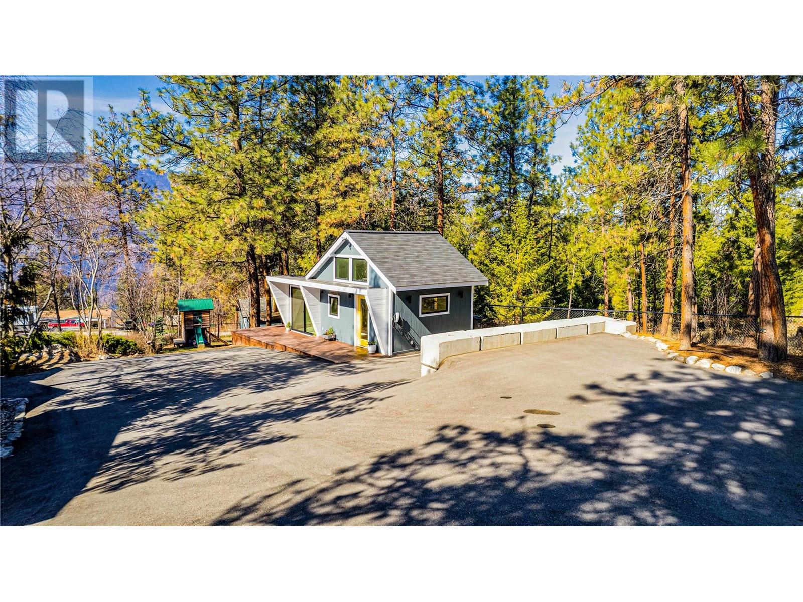 5555 Stubbs Road Lake Country