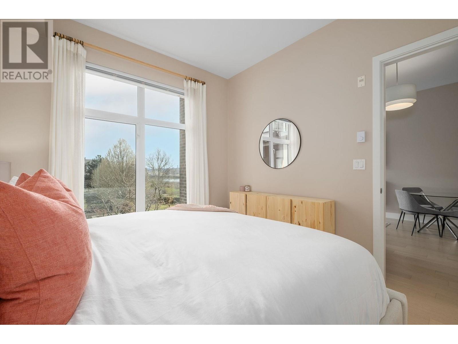 208 260 Salter Street, New Westminster, British Columbia  V3M 0J4 - Photo 18 - R2865172