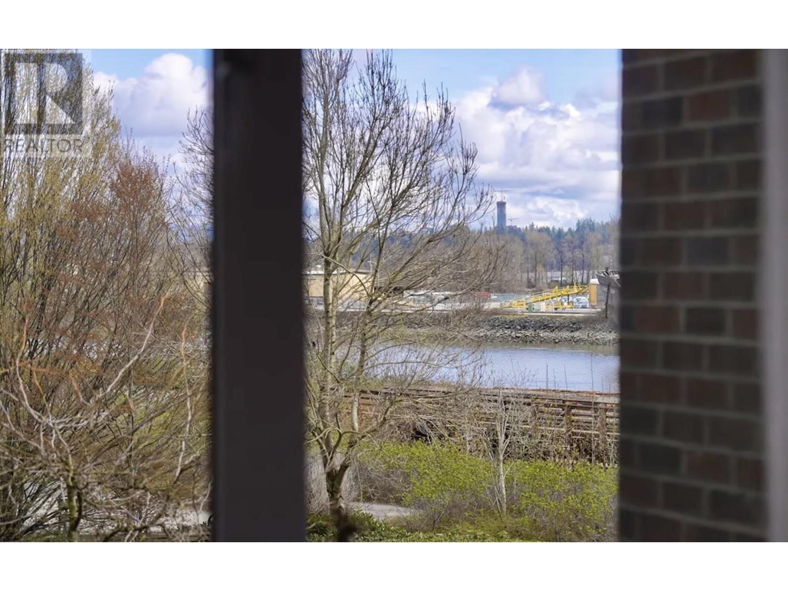 208 260 Salter Street, New Westminster, British Columbia  V3M 0J4 - Photo 1 - R2865172