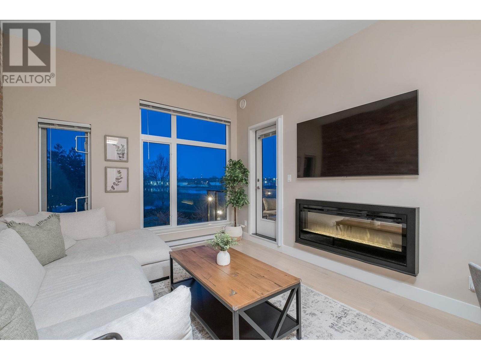 208 260 Salter Street, New Westminster, British Columbia  V3M 0J4 - Photo 7 - R2865172
