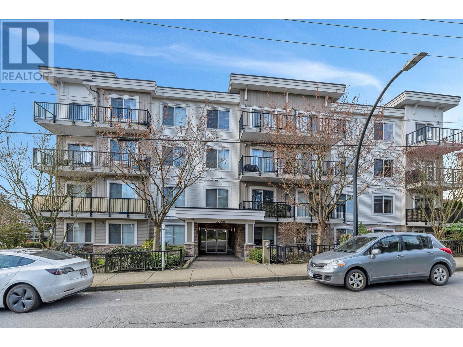 201 22290 North Avenue, Maple Ridge, British Columbia  V2X 8Z8 - Photo 1 - R2865131