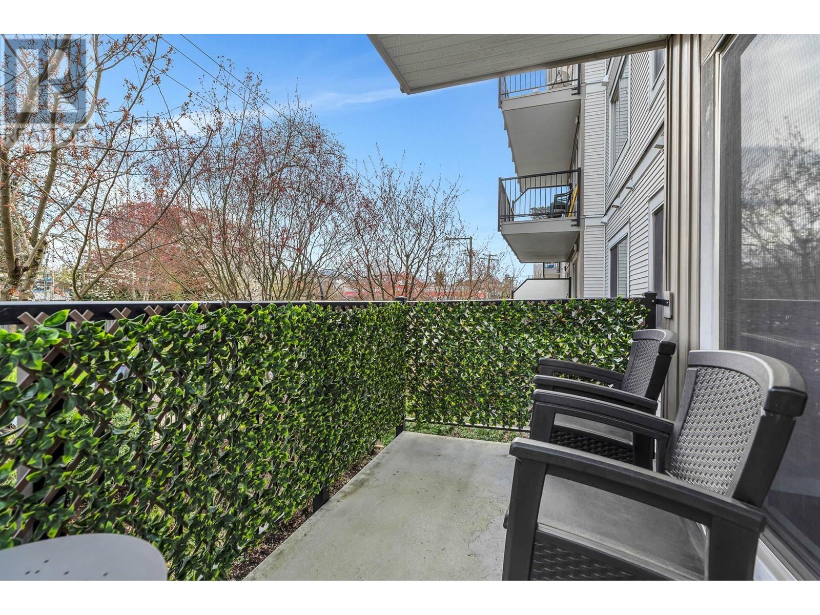 201 22290 North Avenue, Maple Ridge, British Columbia  V2X 8Z8 - Photo 18 - R2865131