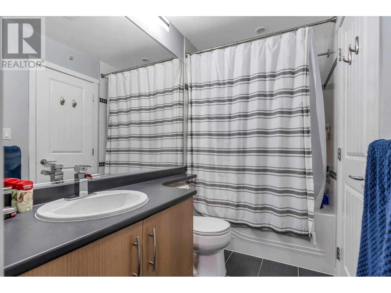 201 22290 North Avenue, Maple Ridge, British Columbia  V2X 8Z8 - Photo 24 - R2865131