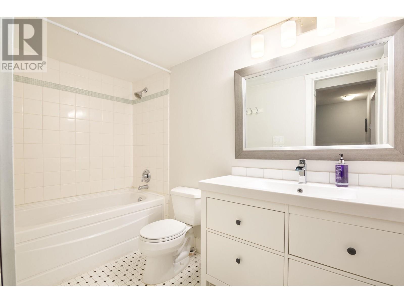 4 2173 Timber Ridge, Whistler, British Columbia  V8E 0A8 - Photo 13 - R2865337