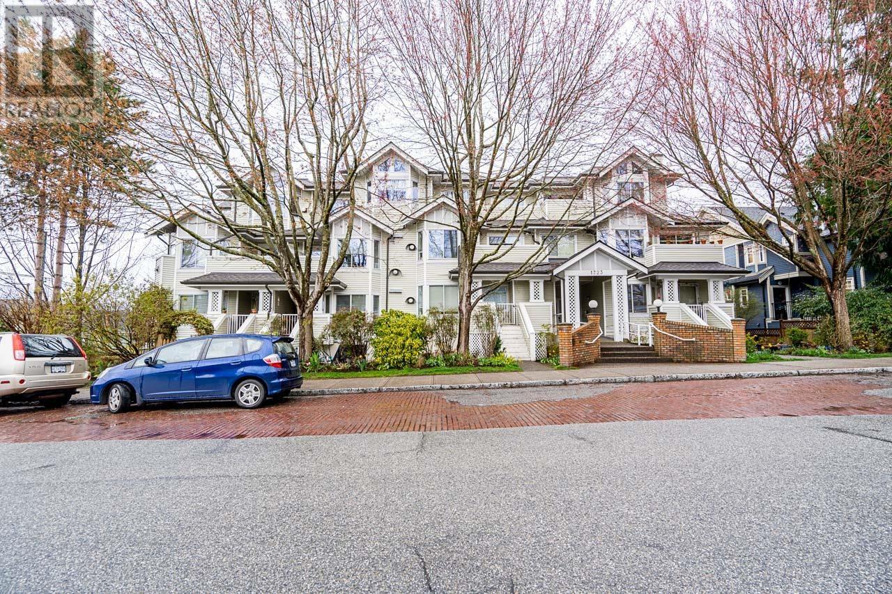 104 1723 Frances Street, Vancouver, British Columbia  V5L 1Z5 - Photo 3 - R2865343