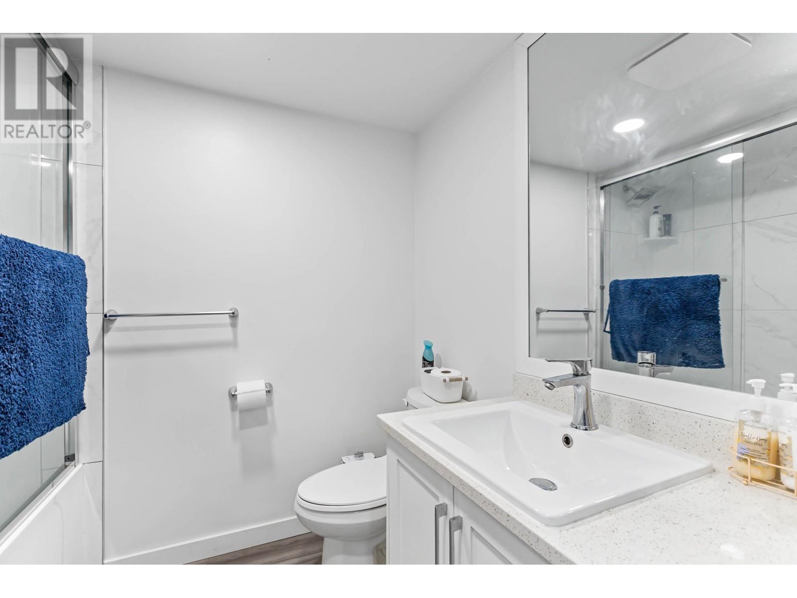 305 385 Ginger Drive, New Westminster, British Columbia  V3L 5L6 - Photo 9 - R2865346