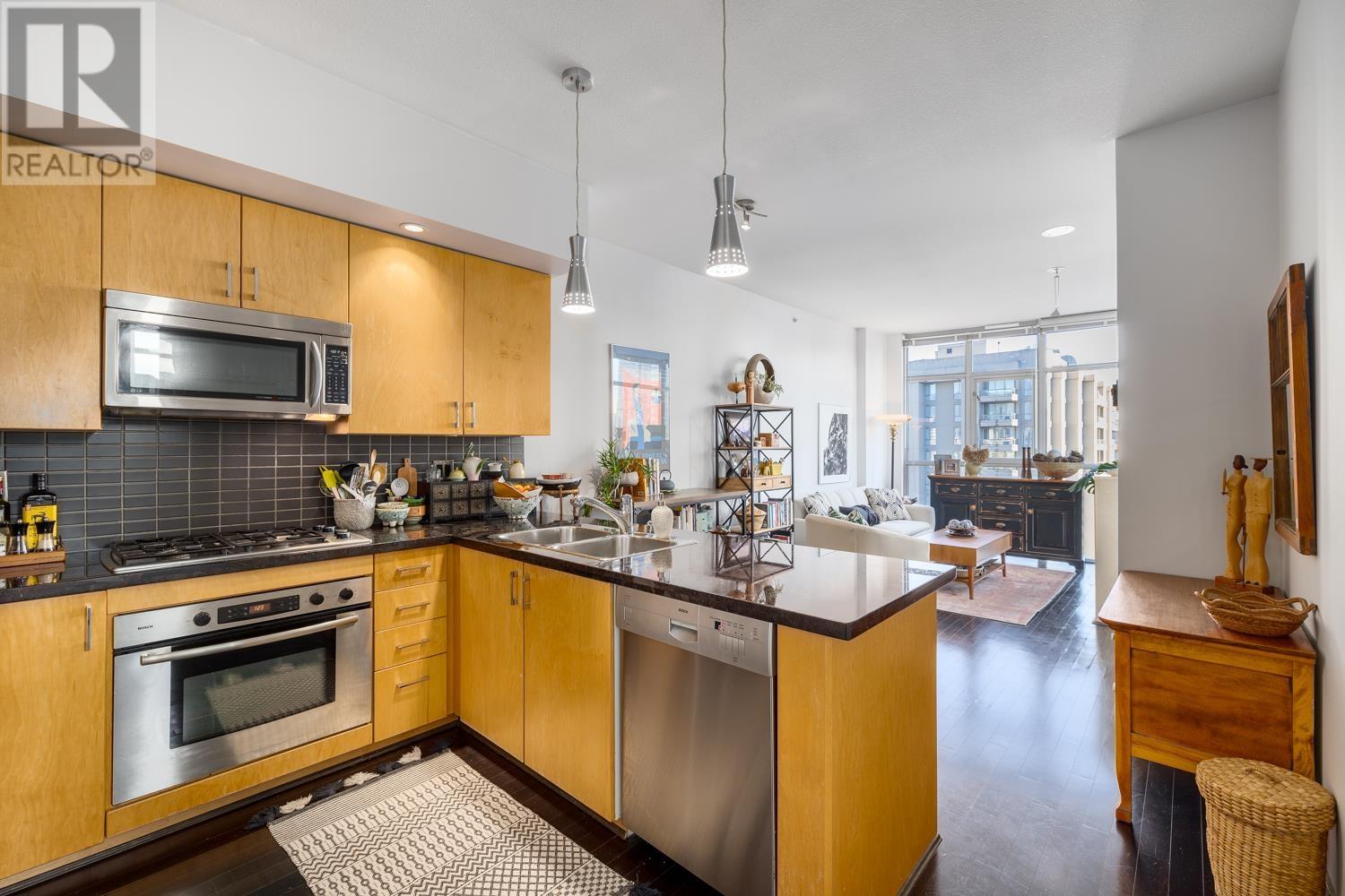 1406 1050 Smithe Street, Vancouver, British Columbia  V6E 4T4 - Photo 2 - R2865366