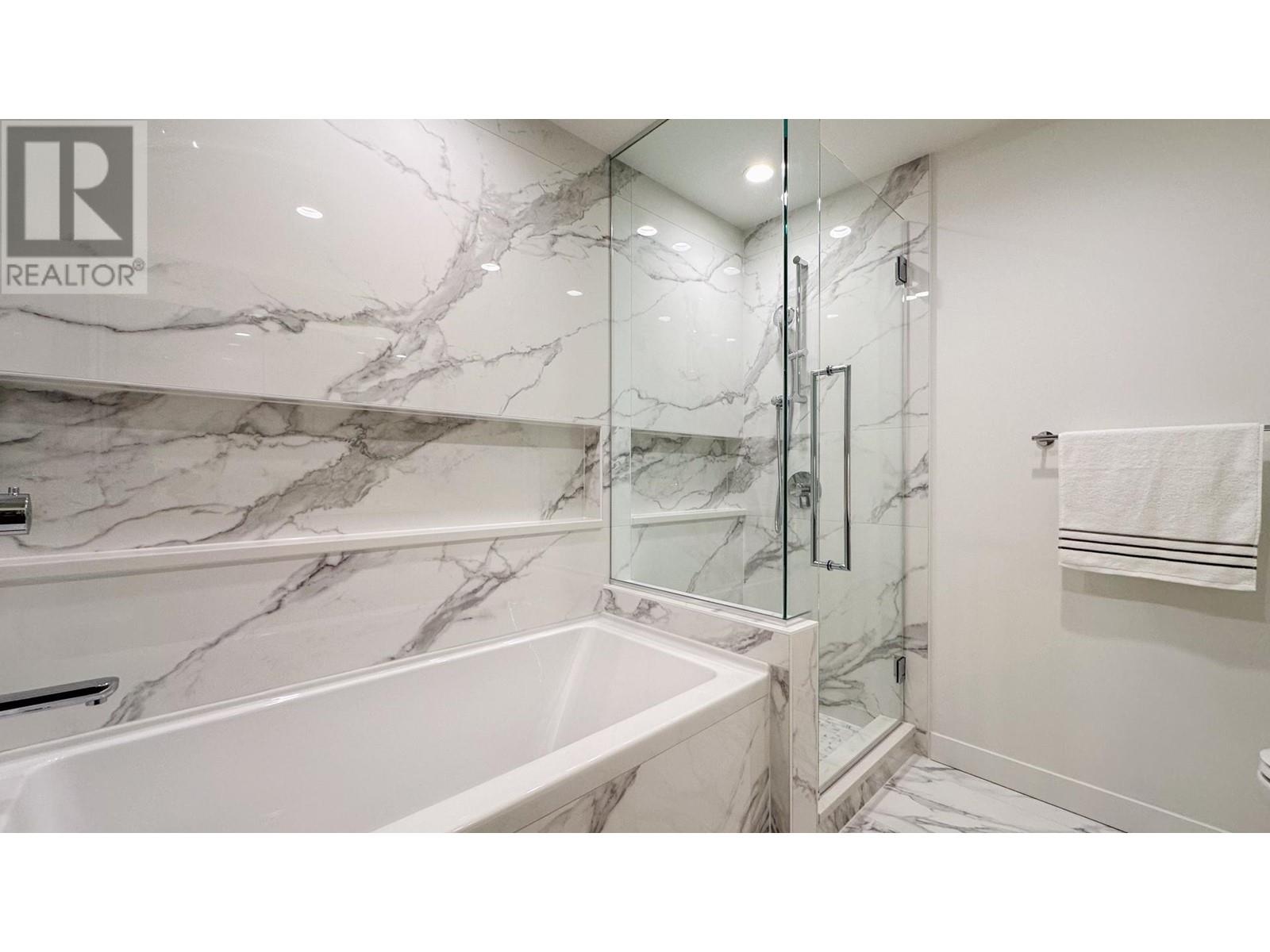 5002 4880 Lougheed Highway, Burnaby, British Columbia  V5C 0N1 - Photo 13 - R2865375