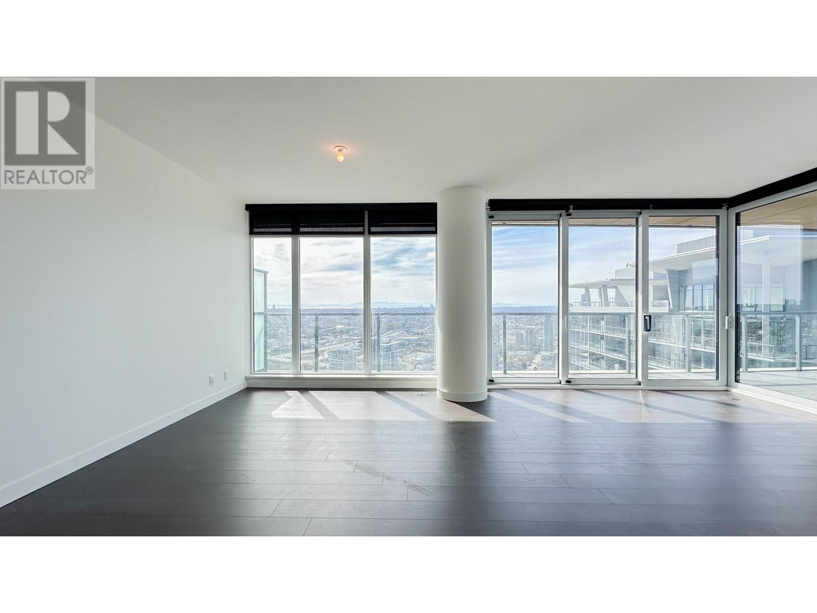 5002 4880 Lougheed Highway, Burnaby, British Columbia  V5C 0N1 - Photo 5 - R2865375