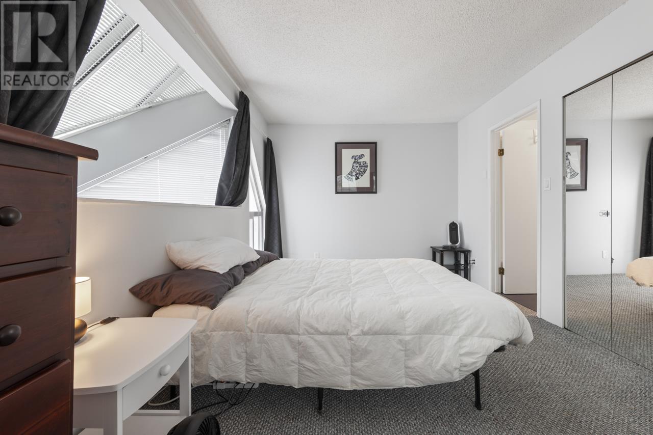 16 1870 Yew Street, Vancouver, British Columbia  V6K 3G2 - Photo 6 - R2865377
