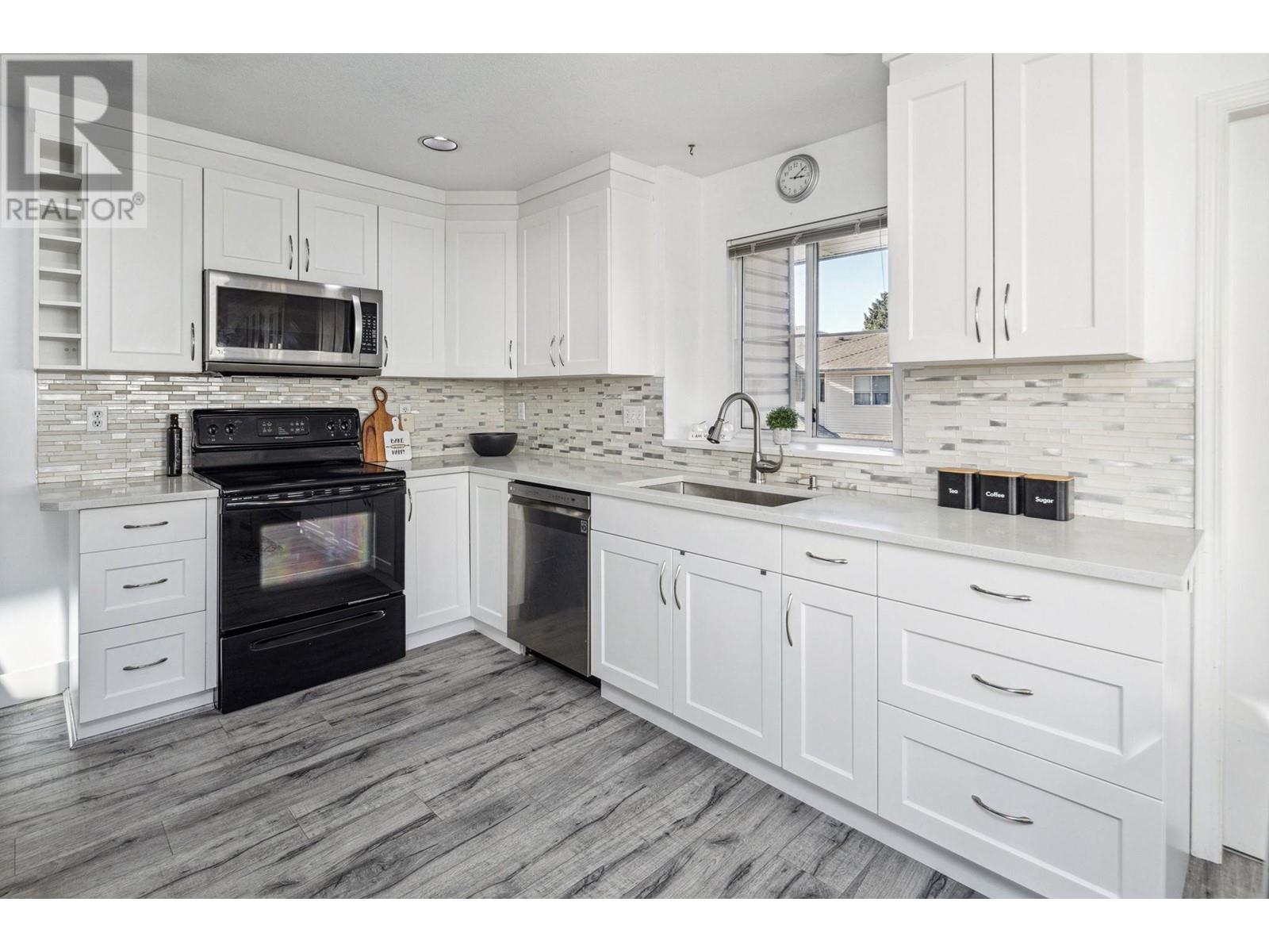 18 19060 Ford Road, Pitt Meadows, British Columbia  V3Y 2M2 - Photo 4 - R2865398
