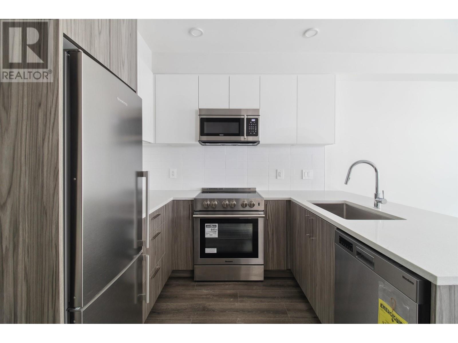 309 5523 Hastings Street, Burnaby, British Columbia  V5B 1R2 - Photo 6 - R2865425